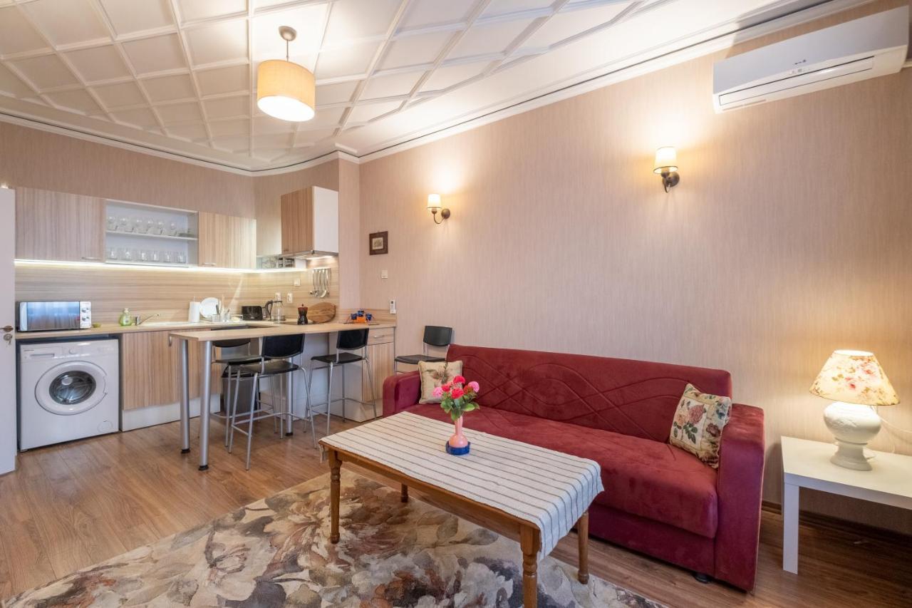 Feel Sofia - One Bedroom Apartment Next To Russian Square Ngoại thất bức ảnh